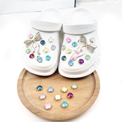 China Eco-froendly Colored Diamonds Rhinestone Strips Decoration Crystal Shoe Jewelry Decorative Shoes Accessories for sale