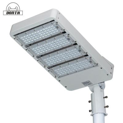 China Hot sale ROAD ip65 200w aluminum outdoor waterproof shoe box led street light with sensor for sale