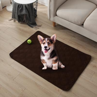 China Dog Waterproof Mat Reusable Pet Pad Super Pee Pad Wholesalers Absorbent Puppy Protective Washable High Quality Training Raincoat for sale