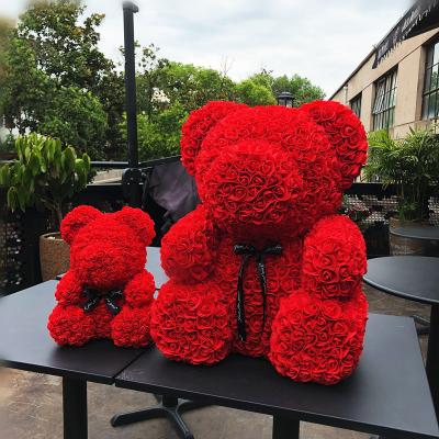 China Handmade Promotional Christmas Gift Low Price OEM Preserved Flower Rabbit Dog Rose Bears for sale