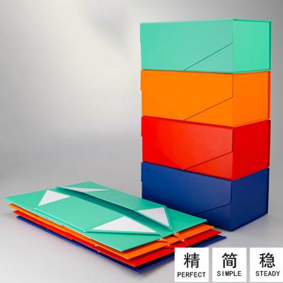 China 100% Recyclable Certified Paper Cardboard Wedding Gift Boxes Foldable Magnetic Jewelry Packaging Gift Boxes for sale