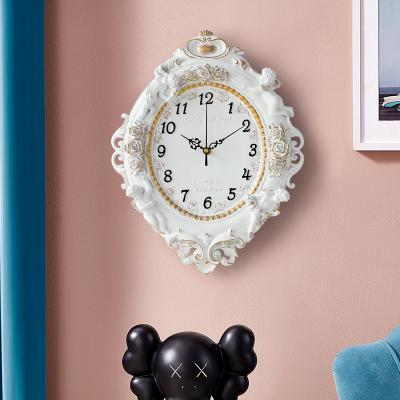 China Minimalist European Oval Quartz Wall Clock Fashion Art Decor Wall Clock Bedroom Mute Clock 16 and 20 Inch Large for sale