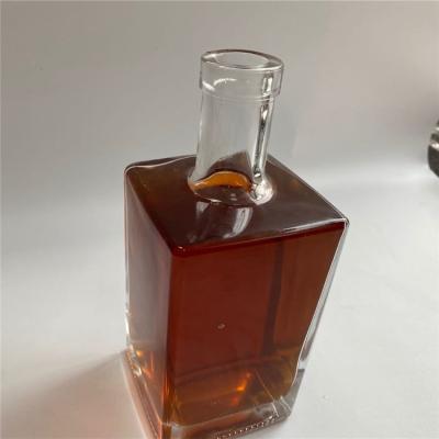 China Eco - Friendly 70cl 75cl Square Cube Recyclable Spirits Packaging Glass Bottles For Gin for sale