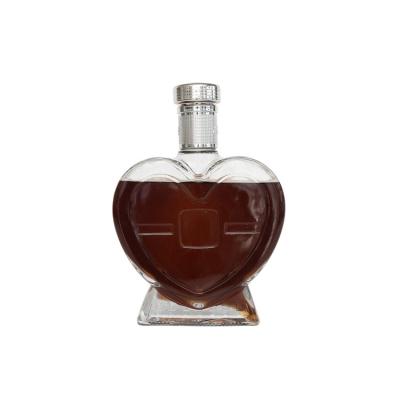 China Empty Glass Liquor Heart Shape 750ml Bottle For Liquor/Whiskey/Wine/Vodka/Tequila/Rum for sale