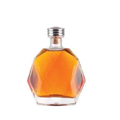 China Fashion Eco - Friendly Bottle 750ml Gin Whiskey Glass Bottle Premium for sale