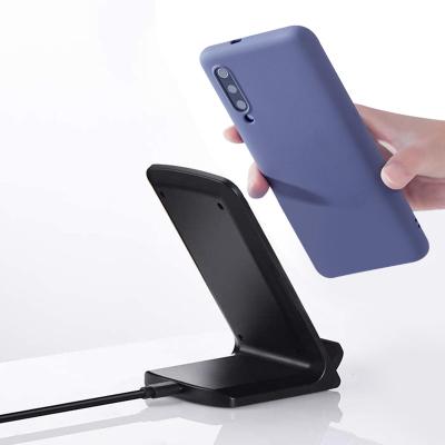 China Mobile phone/for iphone factory made 10w fast wireless 12 phone charging 2 in 1 car wireless charger for Iphone for sale