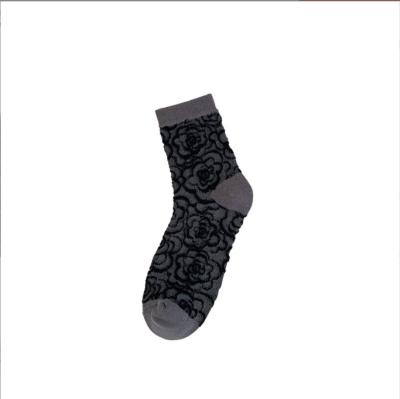 China Breathable College camellia three - dimensional relief slouch socks for sale