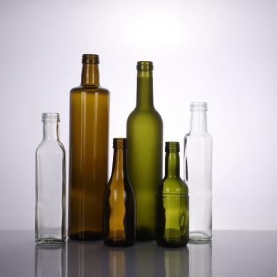 China Beverage 250ml 500ml 750ml 1000ml Green Square Olive Oil Glass Bottle With Screw Cap for sale