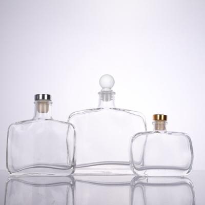 China 2021 New Personal Care Quality Guaranteed Unique Aromatherapy Glass Bottle for sale