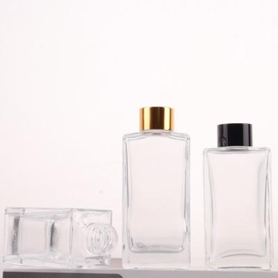 China Cheap Hot Sale Personal Care Quality Diffuser Luxury Aromatherapy Round Glass Bottles For Home for sale