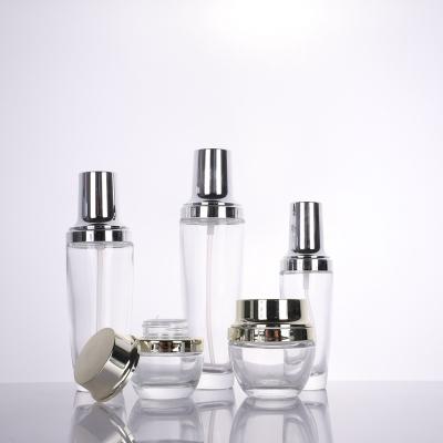 China Luxury Wholesale Cosmetic Bottle 10ml 50ml 100ml Personal Care Lotion for sale