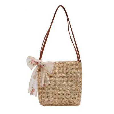 China Small and simple summer vacation grass-woven large-capacity wooden holiday shoulder leisure beach shoulder handbag cool bag for sale