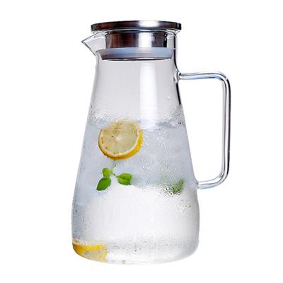 China Fire Resistant Filter Lid Glass Water Pitcher For Parties Easy To Clean for sale