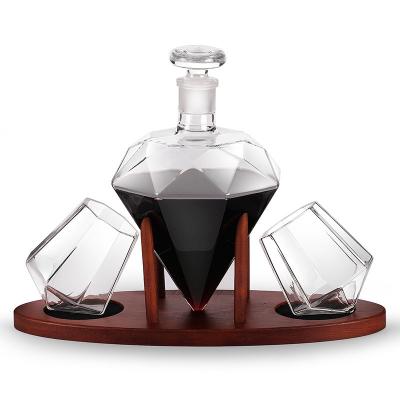 Chine poids léger de verre de bouteille de décanteur de vin du diamant 1000ml pour le vin rouge/whiskey à vendre