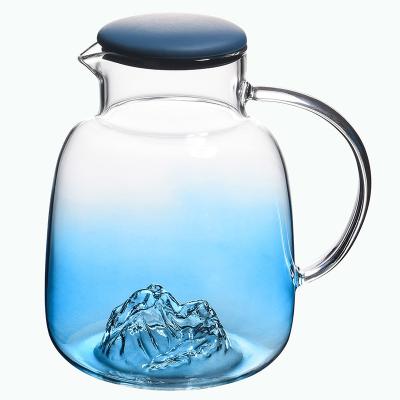 China De sapdrank 1800ml overhandigt de Opgeblazen Waterkruik van het Glaswater Te koop