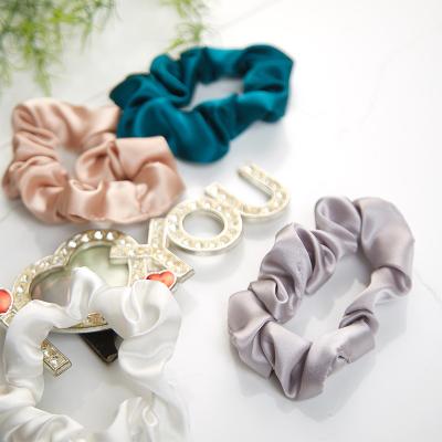 China For 100% Silk Hair Accessories Private Label Bulk Hair Scrunchie Premium Extra Large for sale