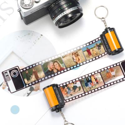 China Metal 2021 Mother's Day Gifts Customize Key Chain Mother's Day Photo Roll Movie Key Chain With 5 Photos for sale