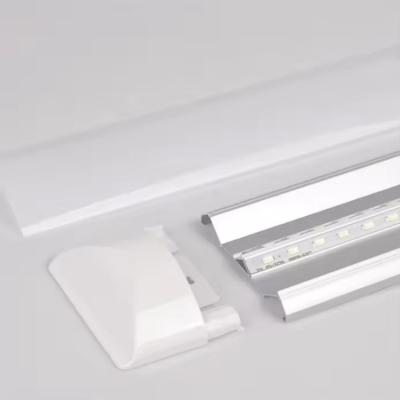 China Aluminum LED Batten Light Triac Dimmable 80-98 CRI, PF 0.9 5 Year Warranty IP65 Waterproof for sale