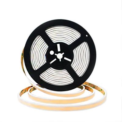 China 240 LEDs RGBW LED Strip Light Remote Control 12VDC No Flicker  High CRI IP65 Waterproof Rating en venta