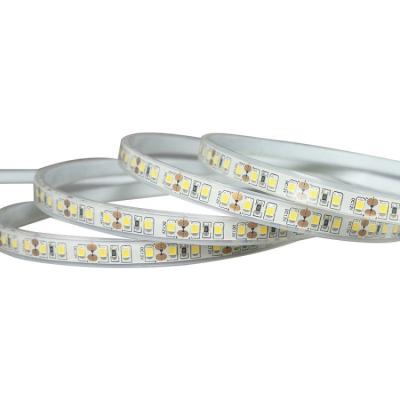 Cina TUV Certified LED Strip Light With 12V High CRI Waterproof Epistar / SMD2835 5 years Warranty in vendita