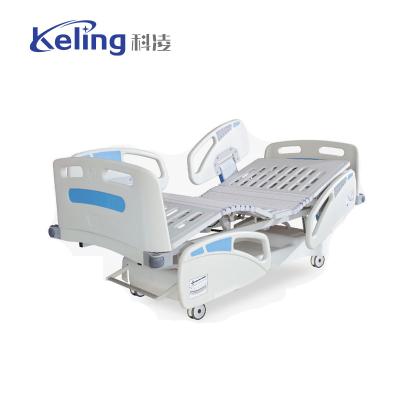 China KL-D5638K (III) 5 función que dobla la cama de hospital de cuidado paciente eléctrica ajustable de los muebles médicos con los echadores en venta