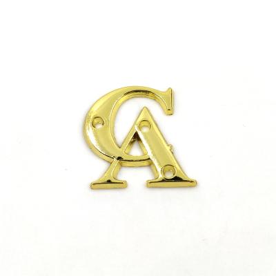 China Design Company Wholesale Common Viable Custom Tracksuit Letter Name Metal Handbag Tag for sale