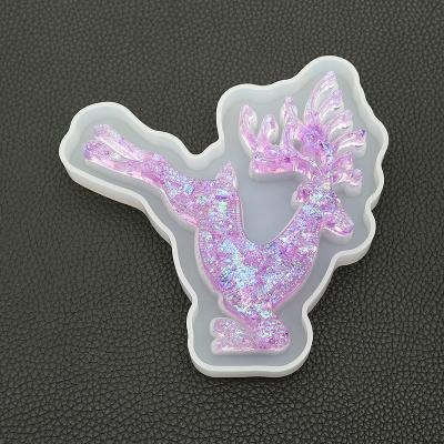 China Hot Selling Viable Handmade Gift and Craft Tool Resin Silicone Mold with Body Texture 3D Deer Jumping Key Chain Pendant Mold for sale