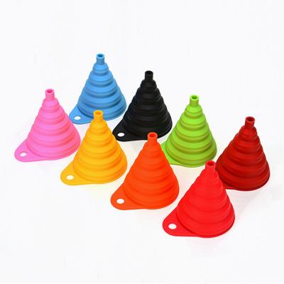 China Viable Silicone Collapsible Funnel Cooking Tools Kitchen Funnel Collapsible Silicone Funnel for sale