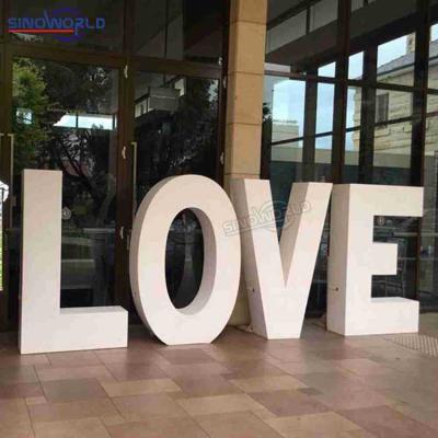 China Wholesale Exquisite Eco-friendly Tempered Glass MDF Panel Wedding Event Party Dining LED Love Letter Outdoor Table For Wedding for sale