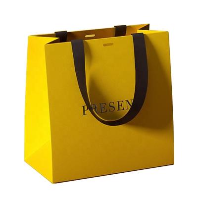 China Recyclable Recycled Custom Cardboard Luxury Gift Paper Bags And Boxes With Handle For Shopping Bag With Your Own Logo for sale