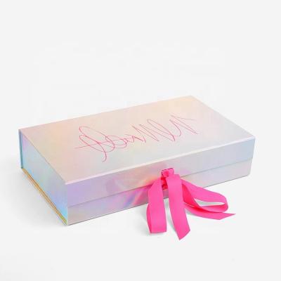 China Recyclable Fancy Custom Paper Gift Box Folding Magnetic Clothing Gift Boxes  With Silk Magnetic Lid Wholesale for sale