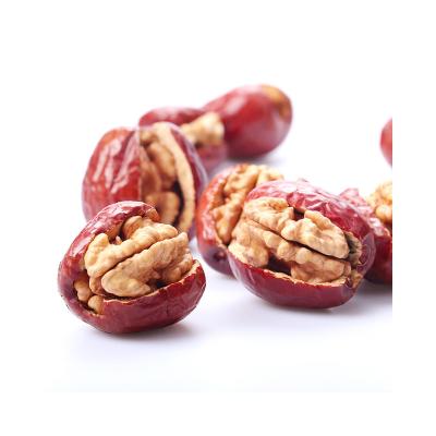 China Nutritious product nutritious snacks with nutritious handmade walnut kernels and red dates for sale