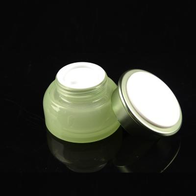 China Eleganter violetter leerer Trommel-Form-kosmetischer GroßhandelsCremetiegel-Acrylkosmetik rüttelt Gesichts-Creme-Behälter für Skincare zu verkaufen