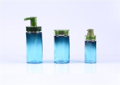 China botella plástica de la loción de la loción de la forma de cono de 30ml 50ml 80ml 120ml del oro de acrílico de la botella que empaqueta para la crema de cara en venta