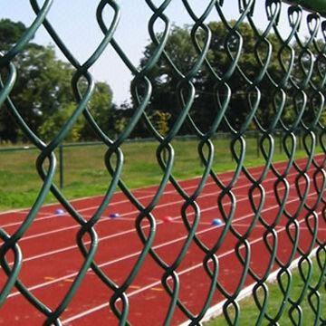 China Tennies Court Chain Link Mesh Fencing for sale