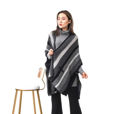 China Factory supply attractive price 12gg 26s/2 breathable 100% cashmere knitted sweater poncho for sale