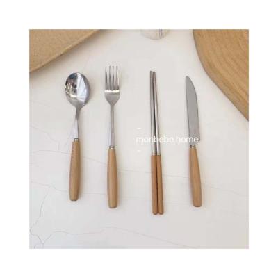 China Metal Supplier Stainless Steel Cutlery Wooden Handle Set Light Luxury Gift Tableware Fruit Fork Soup Spoon Set for sale