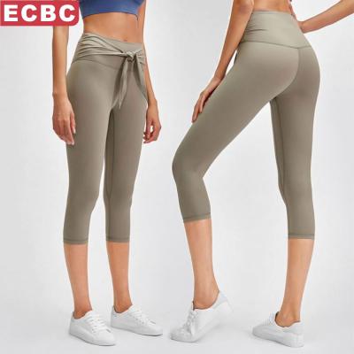 China Lulu Lemon Align New Fashion Breathable Front Waist Bandage Cropped Women Pants Skin-Friendly Diet Training Gaiters Yoga Polainas for sale