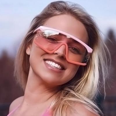 China Fashion sunglasses sunglasses 2022 new hot sale fashion style pairs of sunglasses with large frame with women for sale