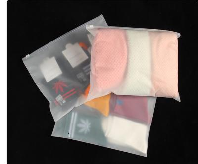 China Wholesale Recyclable Plastic Zipper Bag For Clothing 2021 High Quality Zipper Bags For Clothing Packaging for sale