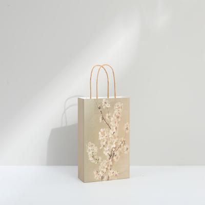 China Recyclable Reusable Kraft Paper Shopping Bag For Packaging for sale