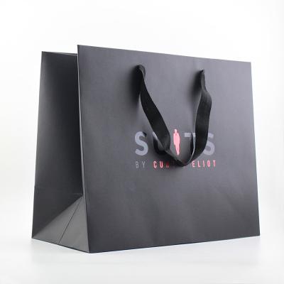 China Fashion BSCI, FSC Customized Black Paper Shopping Bags With Hot Stamp Logo for sale