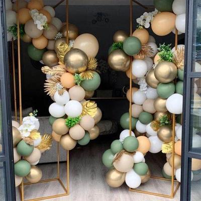 China Retro Modern Bare Arch Garland 100pcs Paste Bean Green White Gold Chrome Latex Balloon Kit for sale