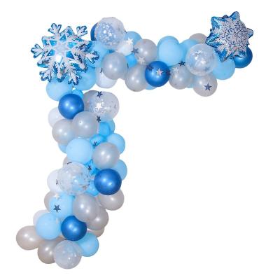 China Fashional Snowflake Blue Frozen Shape Foil Balloon White Christmas Garland Pendant Decoration Set for sale