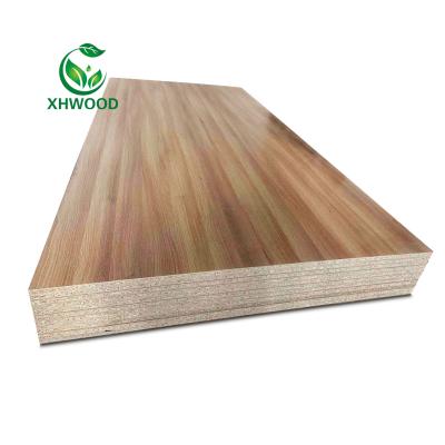 China Traditional wood texture clear grain faced flakeboards, 18mm particle board for sale