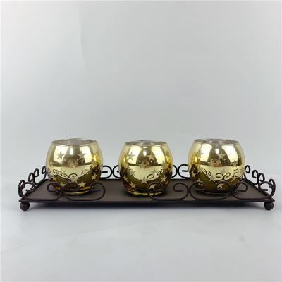 China Home Decoration Best Price Customized Christmas Ornament Metal Gold Candlestick for sale