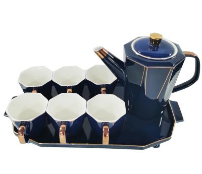 China Viable European Royal Noble Style Golden Teapot Ceramic Delicate Tea Set British Morning Tea Teapot Set for sale