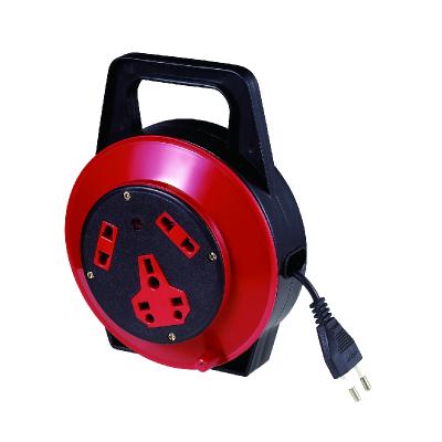 China Residential/Multi-Purpose Retractable Cable Reel 5 Meter Extension for sale