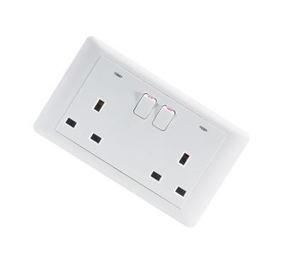 China 86x86mm residential / general purpose 2 way UK plug-outlet wall sockets for sale