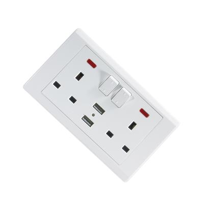 China 86x86mm residential/general purpose euro 2 way wall socket with 2 left USB for sale